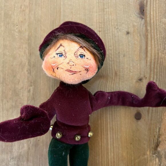 Annalee Jingle Bell Elf 2005 - Picture 2 of 6